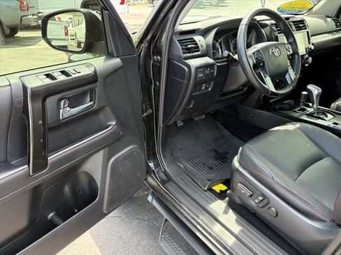 Used 2024 Toyota 4Runner TRD Off-Road Premium w/ Moonroof Package AWD/4WD image 21