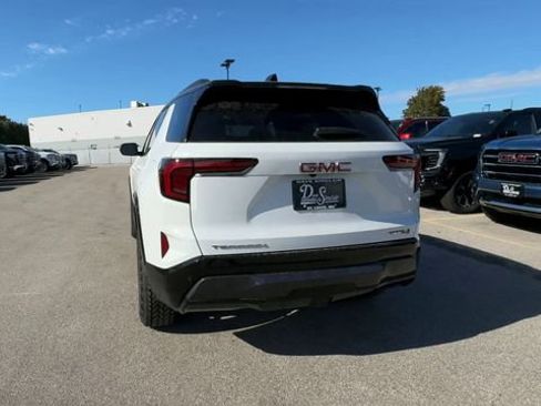 New 2026 GMC Terrain AT4 w/ Convenience Package III image 7