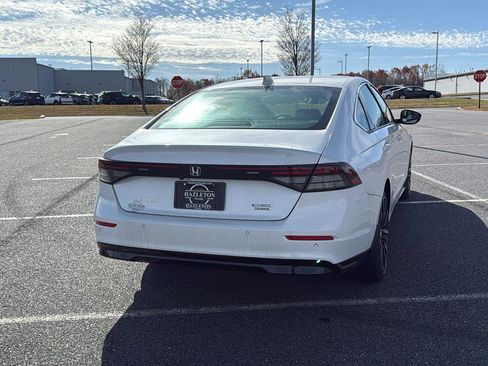 New 2025 Honda Accord Touring image 6