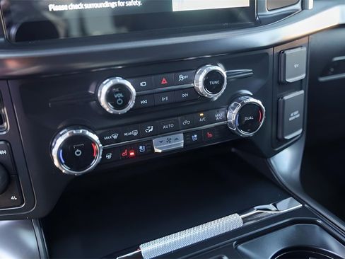 Used 2025 Ford F150 Lariat w/ Equipment Group 502A High image 23