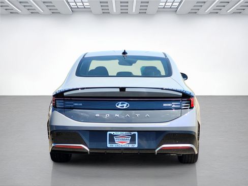 New 2026 Hyundai Sonata SEL FWD image 5