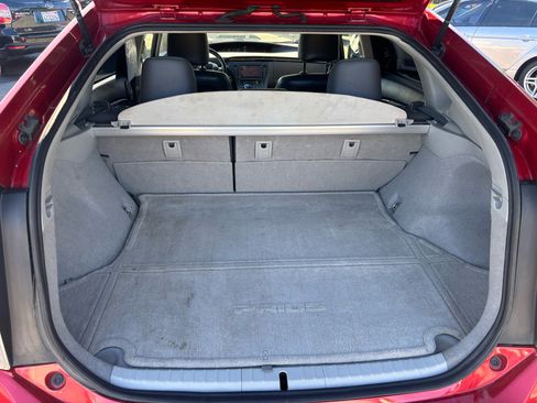 Used 2010 Toyota Prius Five image 9