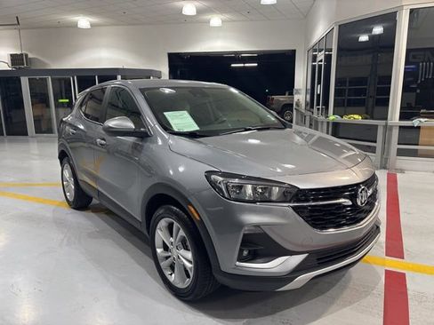 Used 2023 Buick Encore GX Preferred w/ Cold Weather Comfort Package image 4