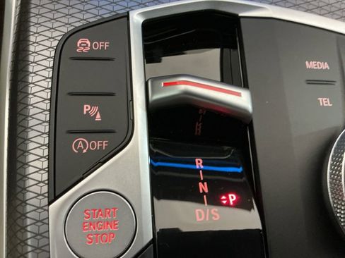 New 2026 BMW 330i Sedan w/ Premium Package image 14