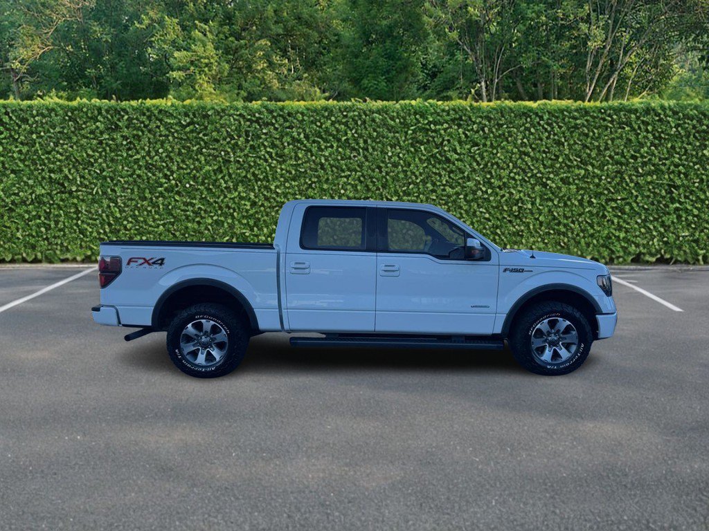 Used 2014 Ford F150 FX4 w/ Equipment Group 402A Luxury AWD/4WD image 2