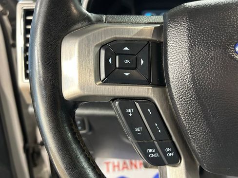Used 2017 Ford F150 Platinum w/ Equipment Group 701A Luxury image 13