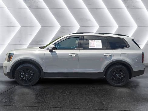 Used 2024 Kia Telluride SX Prestige X-Pro AWD/4WD image 2