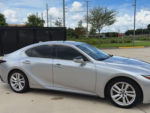Used 2023 Lexus IS 300 w/ Comfort Package RWD image 2