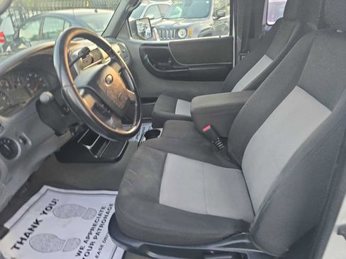 Used 2009 Ford Ranger XLT image 10