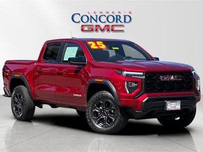 Used 2025 GMC Canyon Elevation w/ Technology Package