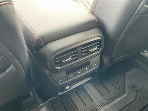 New 2025 Honda Pilot TrailSport image 18