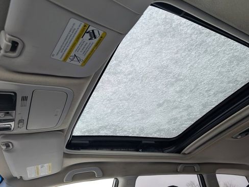 Used 2012 Subaru Forester 2.5X Premium w/ All-Weather Pkg image 15