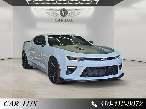 Used 2018 Chevrolet Camaro SS image 7