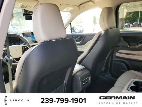 New 2025 Lincoln Corsair FWD image 20