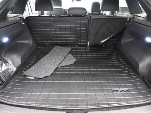 New 2025 Volkswagen Atlas Cross Sport SEL R-Line image 16