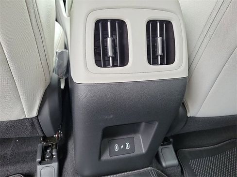 New 2026 Hyundai Tucson SEL image 16