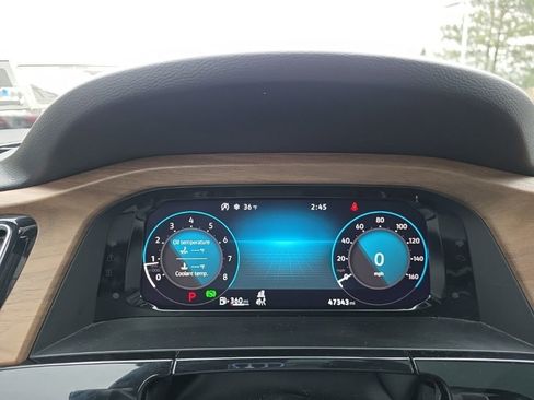 Used 2024 Volkswagen Atlas SE image 14