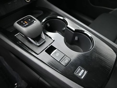 Certified 2026 Nissan Rogue S FWD image 23