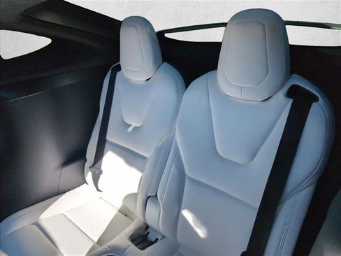 Used 2021 Tesla Model X Long Range image 15