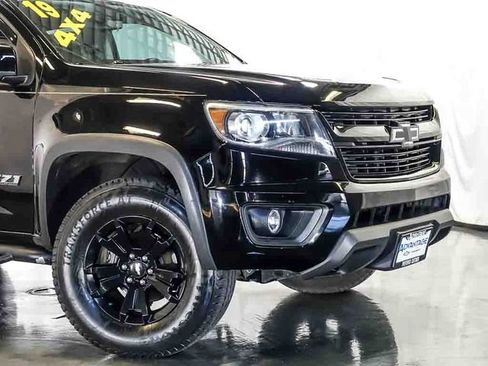Certified 2019 Chevrolet Colorado Z71 w/ Z71 Midnight Edition AWD/4WD image 3
