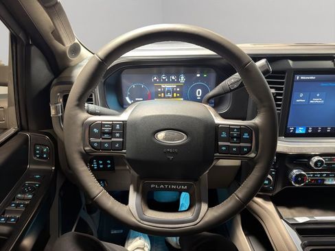 Used 2026 Ford F350 Platinum w/ Platinum Plus Package image 9