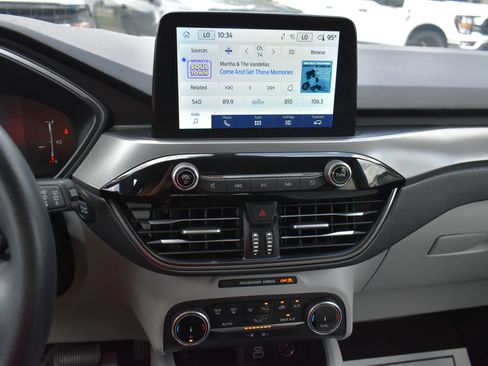 Used 2025 Ford Escape Active FWD image 26