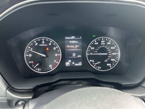Used 2025 Subaru Outback Premium AWD/4WD image 24