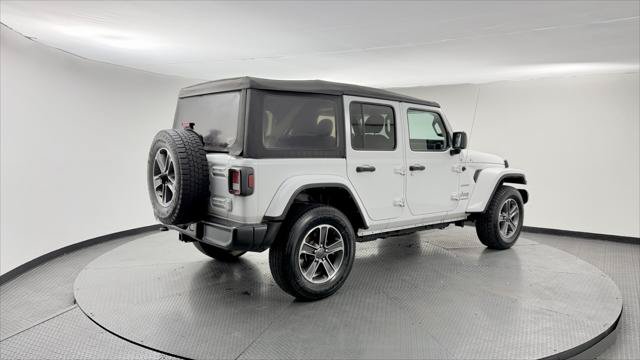 Used 2023 Jeep Wrangler Unlimited Sahara w/ Cold Weather Group AWD/4WD image 8