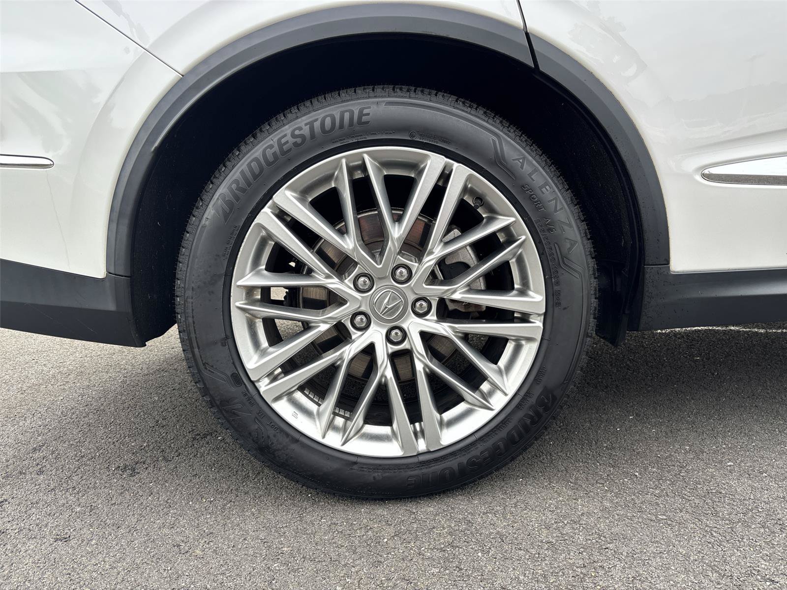 Used 2023 Acura MDX w/ Advance Package AWD/4WD image 32