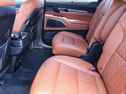 Certified 2025 Kia Telluride SX Prestige X-Line AWD/4WD image 17