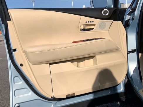 Used 2010 Lexus RX 350 2WD image 21