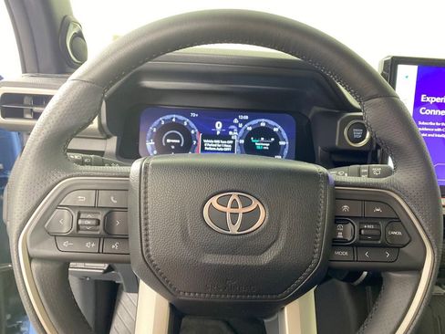 New 2025 Toyota 4Runner Limited image 14