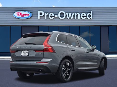 Used 2018 Volvo XC60 T6 Momentum w/ Advanced Package image 7