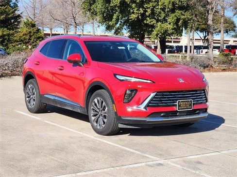 New 2025 Buick Envision Preferred image 2