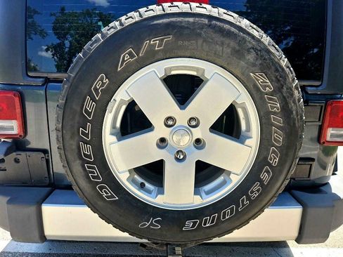 Used 2008 Jeep Wrangler Sahara w/ PWR Convenience Group image 23