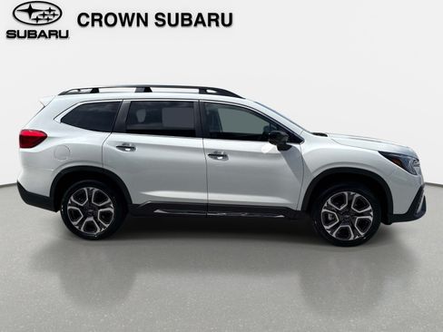 Used 2026 Subaru Ascent Touring AWD/4WD image 3