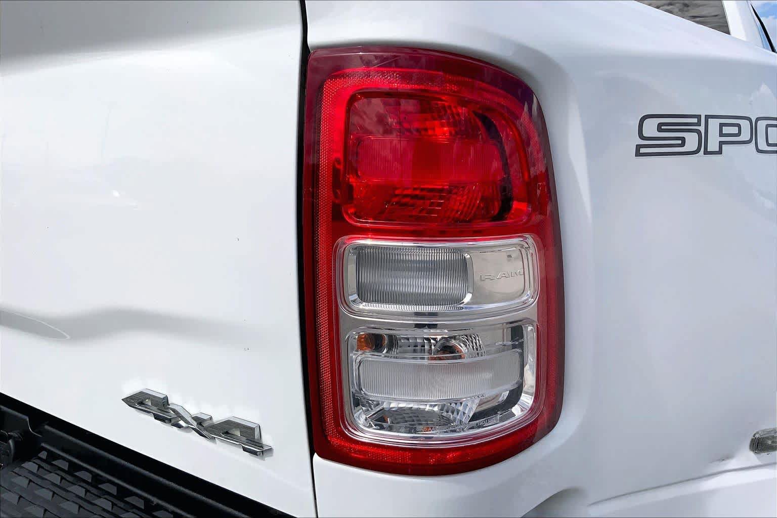 Used 2021 RAM 3500 Big Horn w/ Level 1 Equipment Group AWD/4WD image 30
