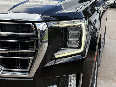 Used 2022 GMC Yukon SLT w/ SLT Luxury Package RWD image 11