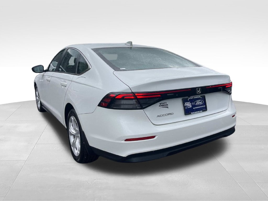 Used 2024 Honda Accord LX image 6
