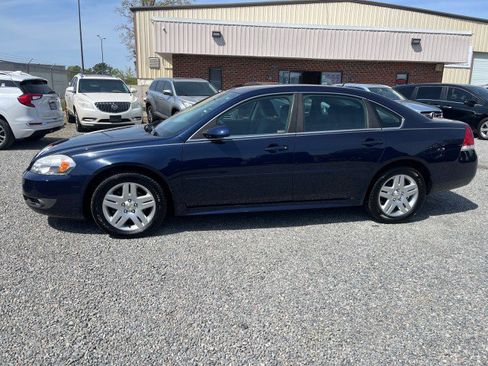 Used 2011 Chevrolet Impala LT image 1