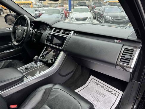 Used 2019 Land Rover Range Rover Sport SVR image 31
