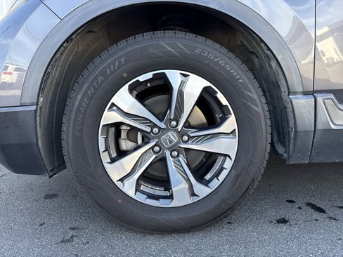Used 2019 Honda CR-V LX image 5