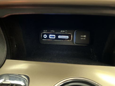 Used 2017 Jeep Grand Cherokee Limited w/ Jeep Active Safety Group image 33