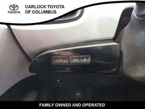 Used 2020 Toyota Prius LE image 23