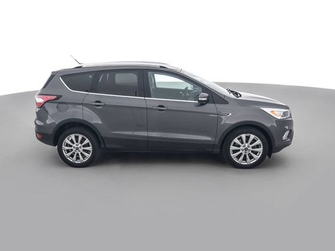 Used 2017 Ford Escape Titanium w/ Equipment Group 301A FWD image 4
