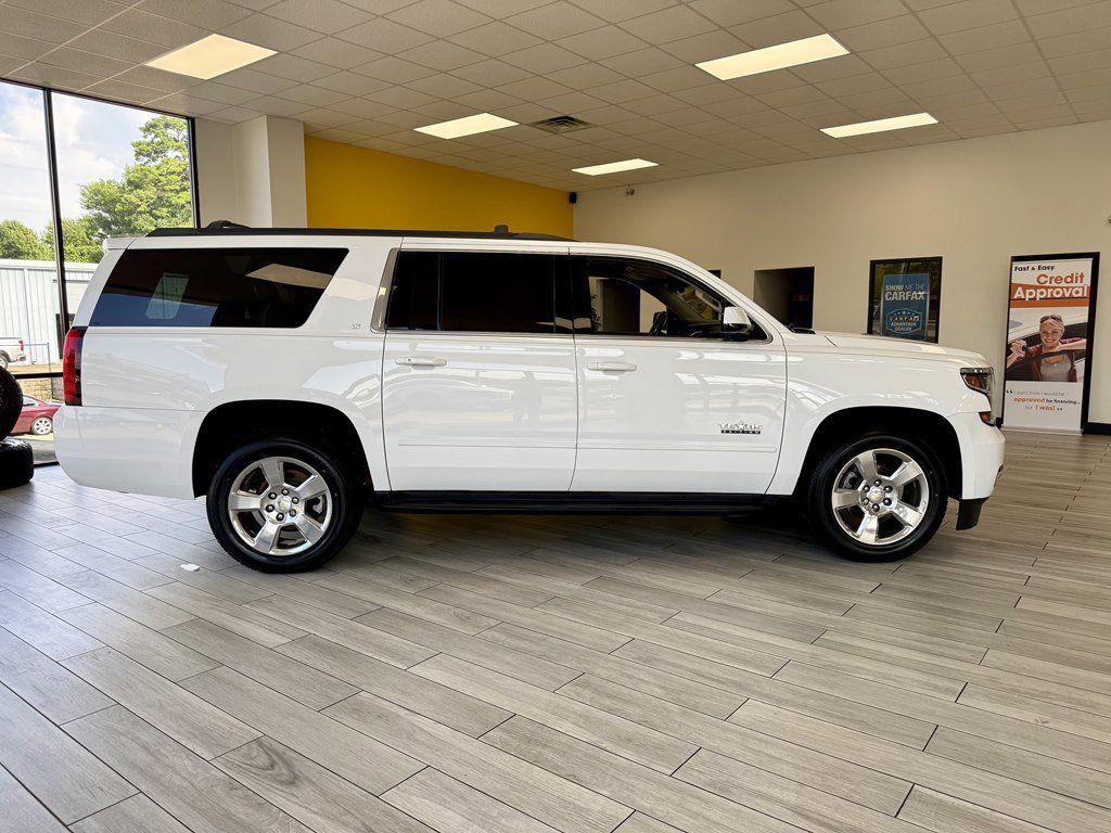 Used 2017 Chevrolet Suburban LT w/ Texas Edition Package RWD image 5