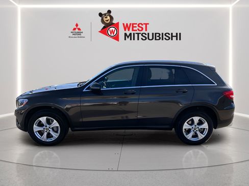 Used 2018 Mercedes-Benz GLC 300 image 3