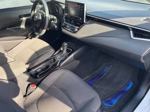Used 2021 Toyota Corolla LE FWD image 14