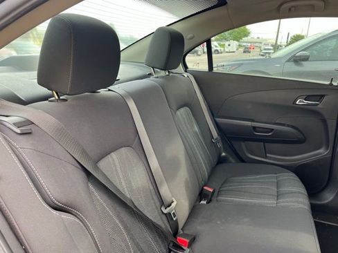 Used 2019 Chevrolet Sonic LT FWD image 26