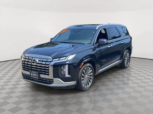 Used 2024 Hyundai Palisade Calligraphy AWD/4WD image 3